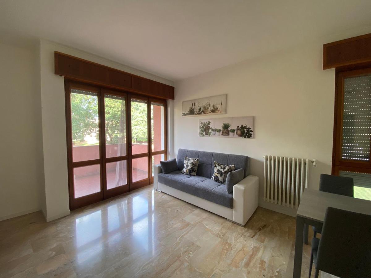 Appartamento La Finestra Sul Parco ดาลมิเน ภายนอก รูปภาพ